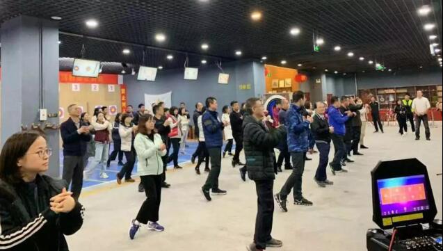 快樂工作，健康生活—經(jīng)發(fā)集團(tuán)組織開展本部職工運動會